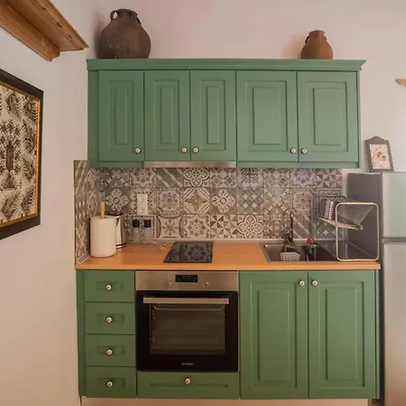 Amarantos-traditional Village House-apollona *