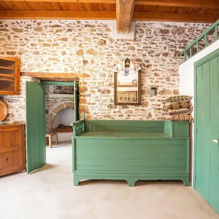 Amarantos-traditional Village House-apollona *