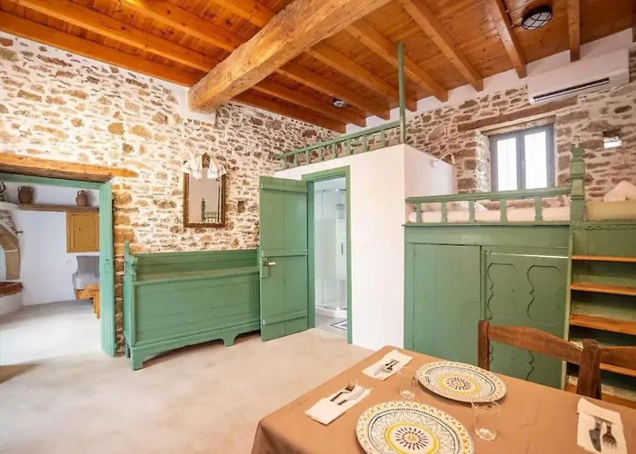 Amarantos-traditional Village House-apollona Apollona