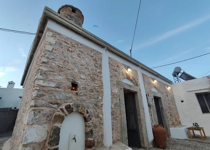 Daire Amarantos-traditional Village House-apollona *