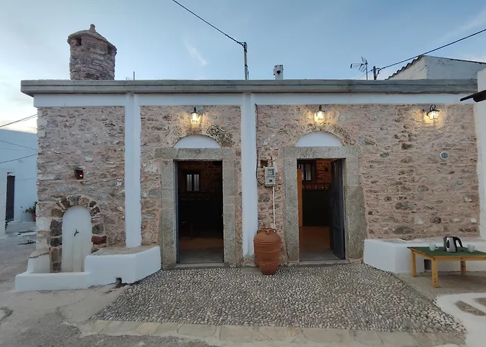 Daire Amarantos-traditional Village House-apollona *